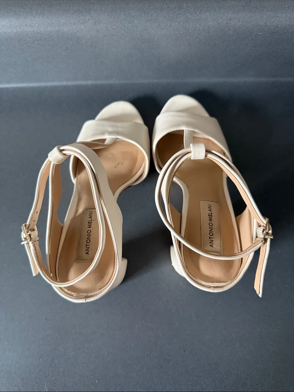Antonio Melani - Grace 8.5M in Sweet Cream leather